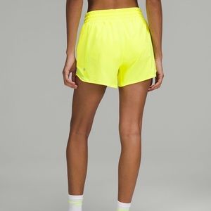 NWT lululemon hotty hot high-rise lined short 4” in electric lemon size 6